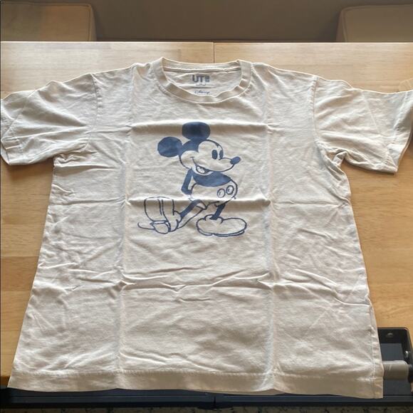 Uniqlo Mickey Mouse Graphic Tee - Picture 1 of 6